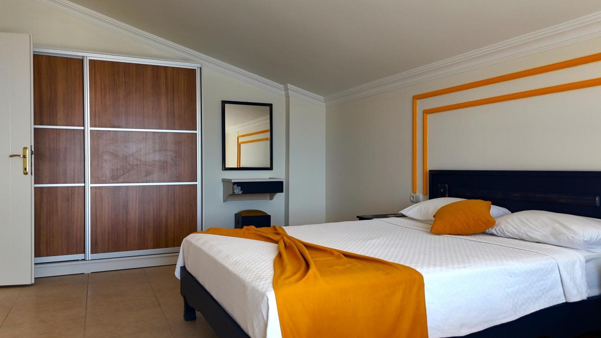 Yazici Otel Bozburun Мармарис Екстер'єр фото